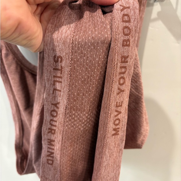 Lululemon Swiftly Tech Racerback Tank Size 18 - Picture 4 of 5